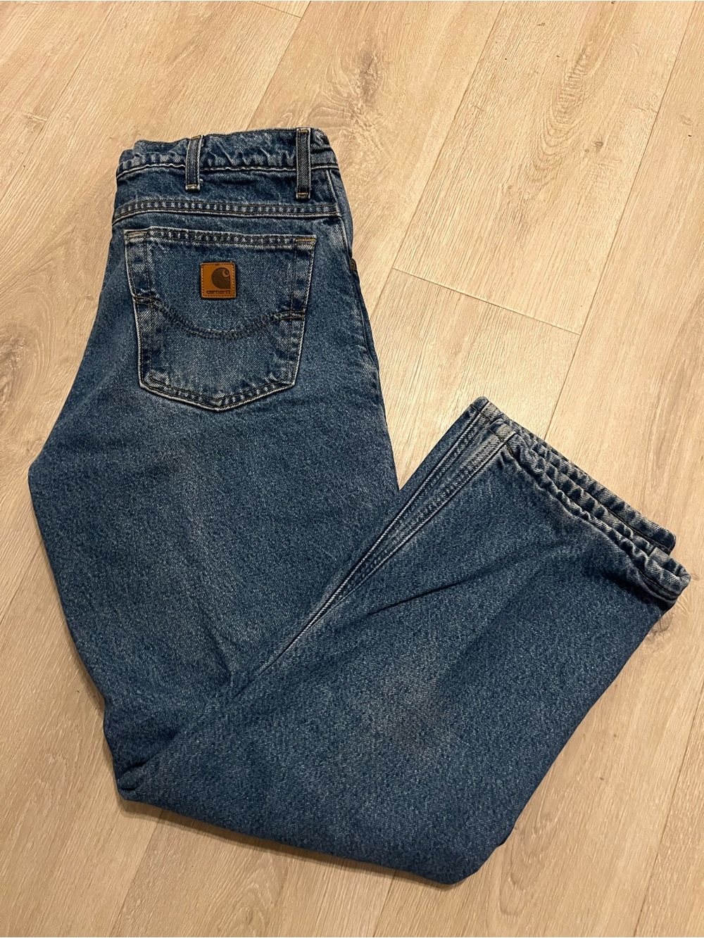 Carhartt Men's Dark Blue Relaxed Jeans with Logo Patch